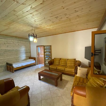 Villa Anna Sarandë 外观 照片