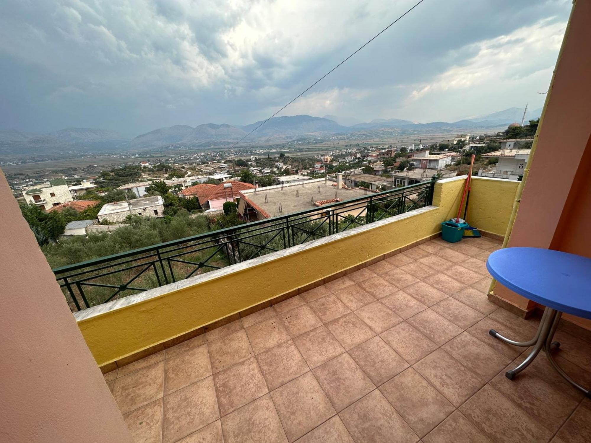Villa Anna Sarandë 外观 照片
