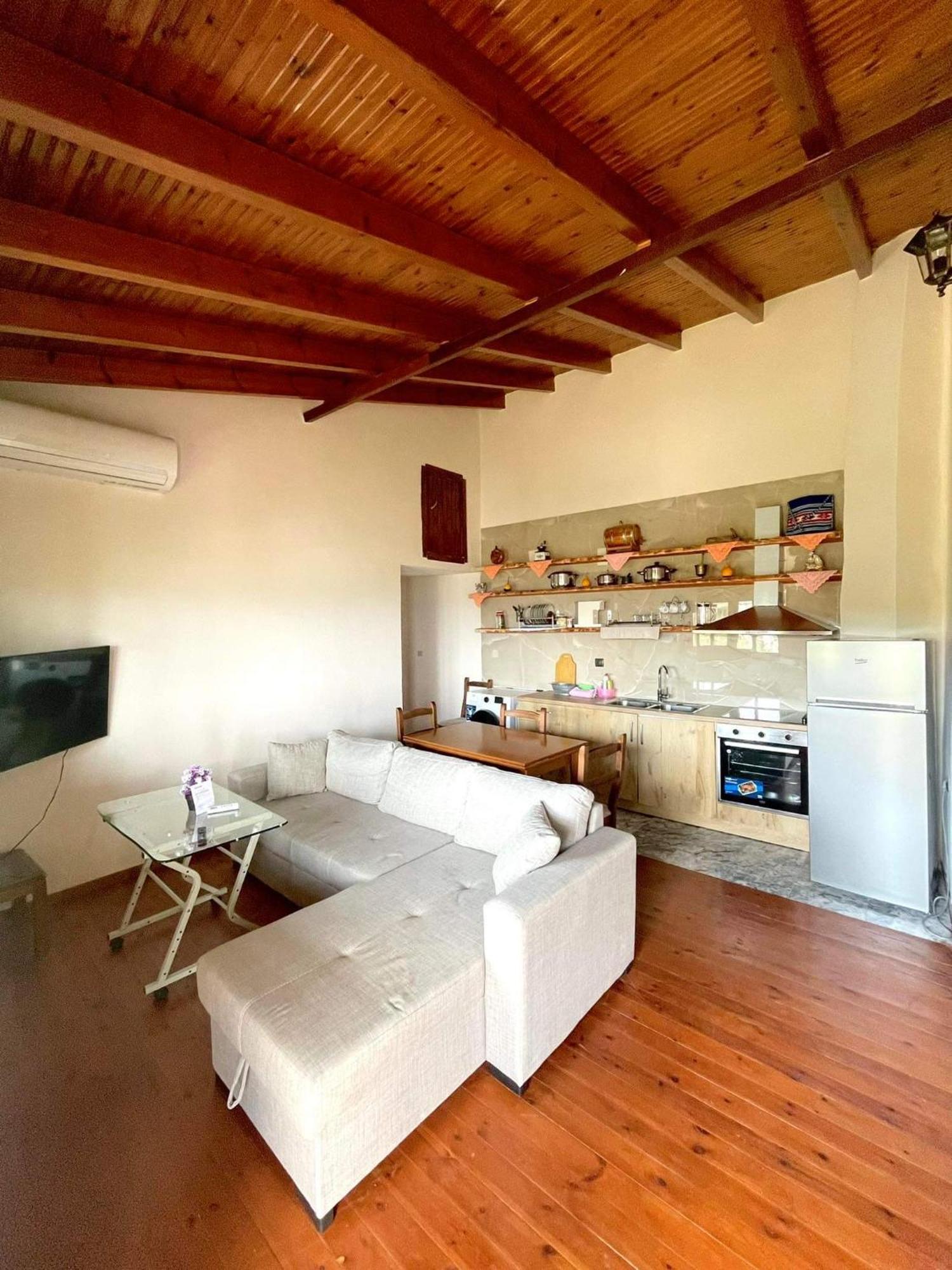 Villa Anna Sarandë 外观 照片