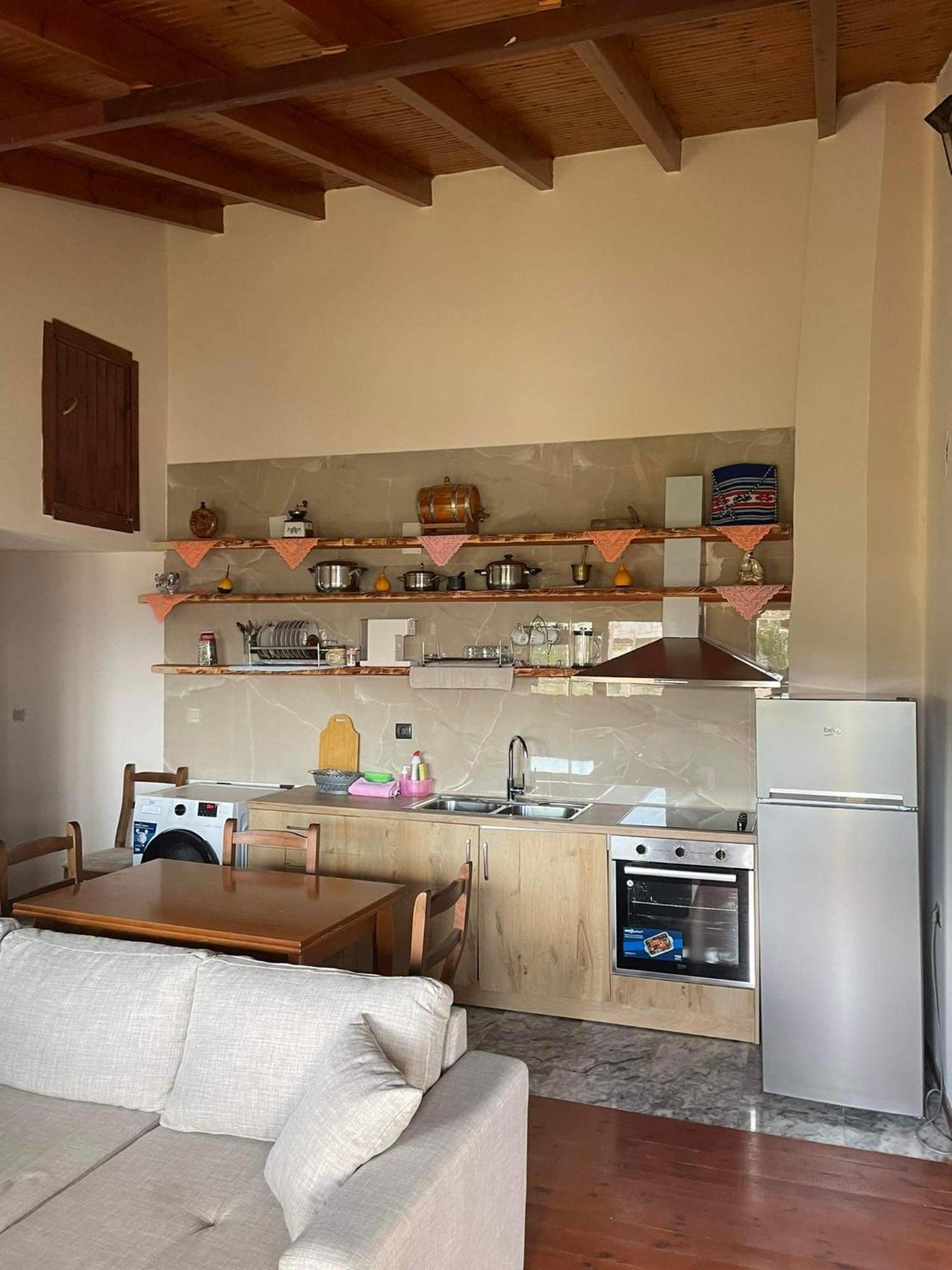Villa Anna Sarandë 外观 照片