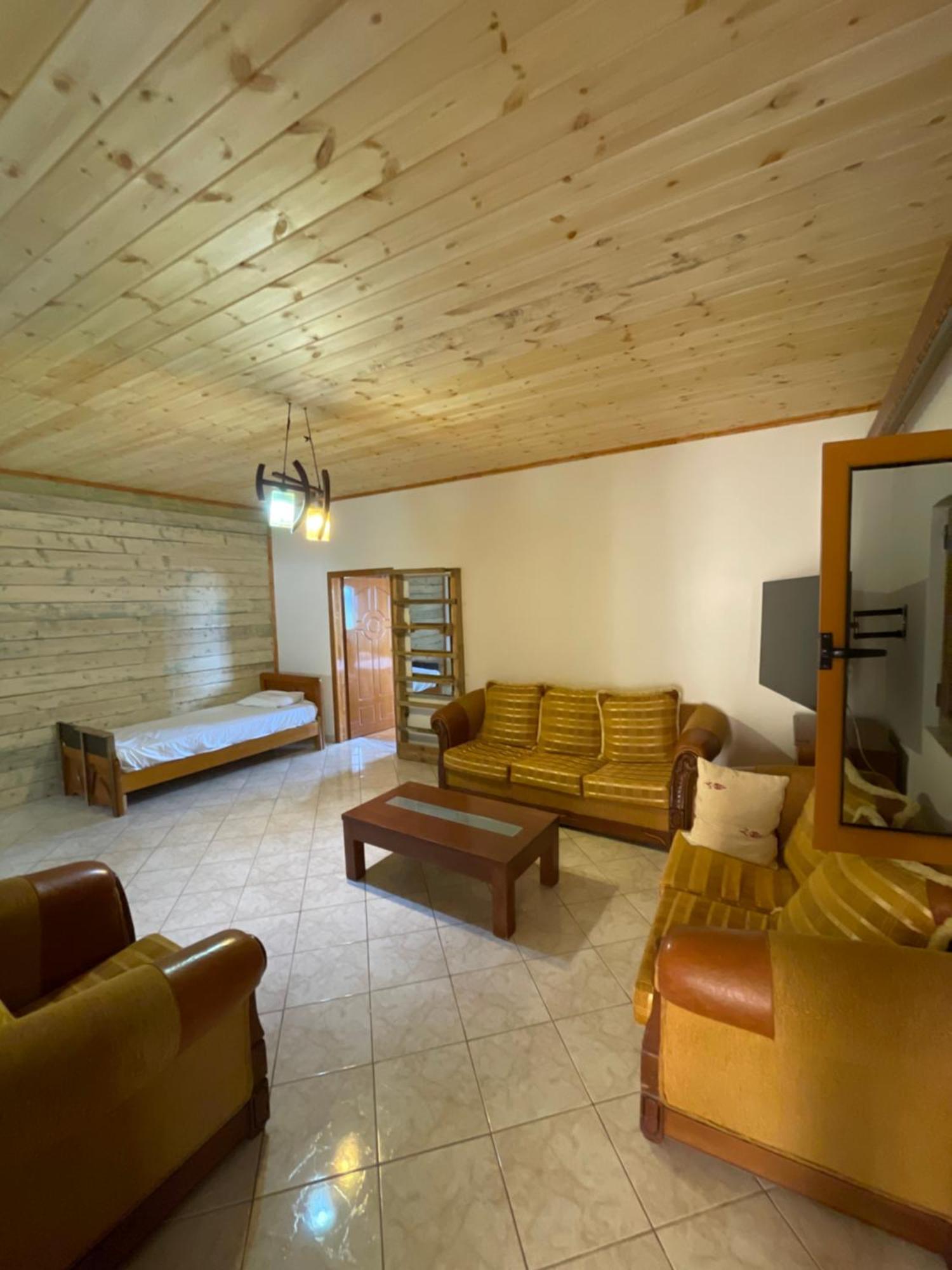 Villa Anna Sarandë 外观 照片